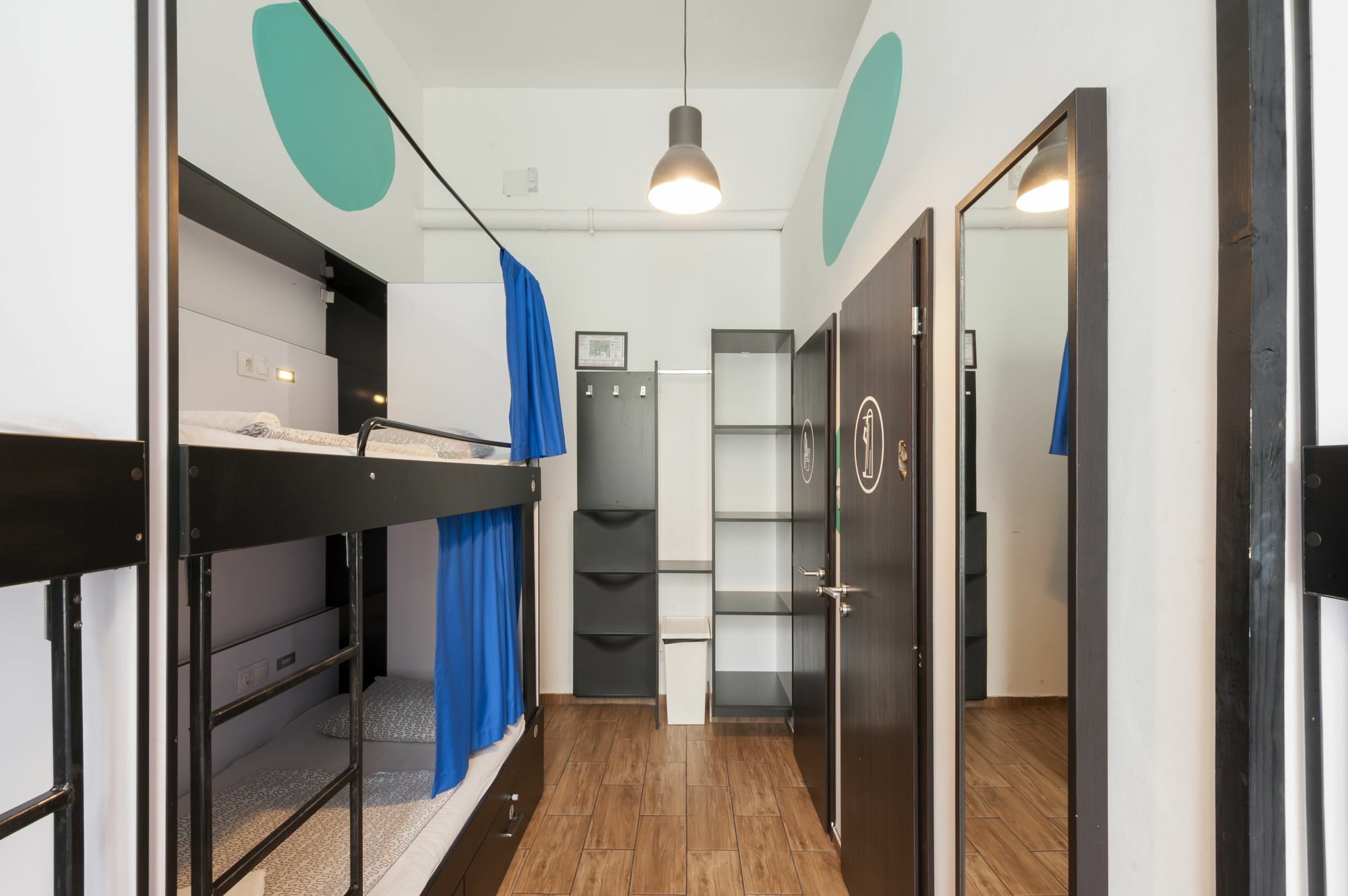 Adagio Hostel 1.0 Oktogon Budapest Exterior photo